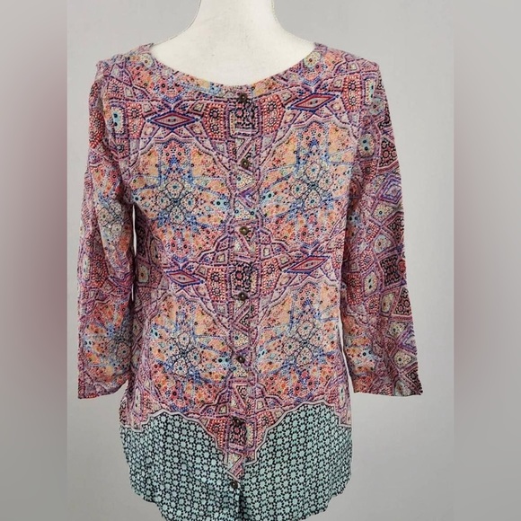 🌟 Anthropologie Maeve Sidney Silk Button Back Top - Size 6 - Like New - Picture 4 of 7